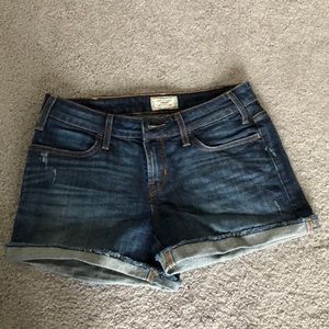Levi’s cutoff jean shorts
